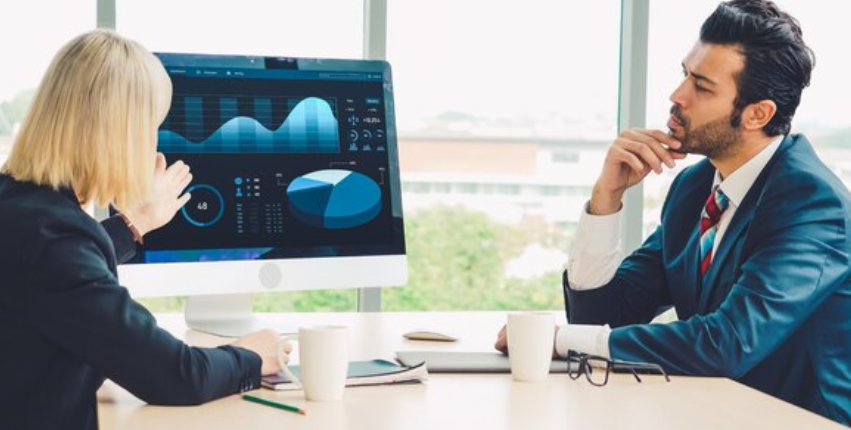 REAL-TIME ANALYTICS AND DECISION SUPPOR